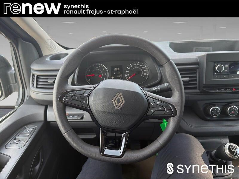 Renault Trafic Combi