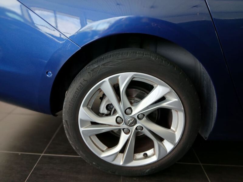 Opel Astra Sport Tourer