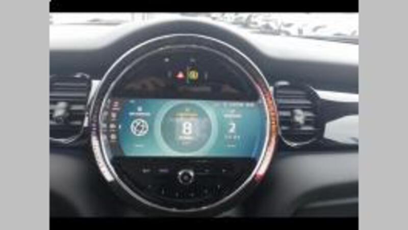 Mini Hatch 5 Portes F55 LCI II