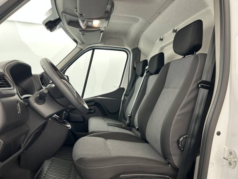 Renault Master III