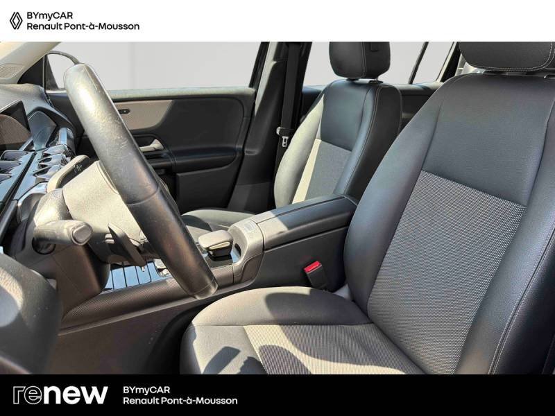 Mercedes GLB