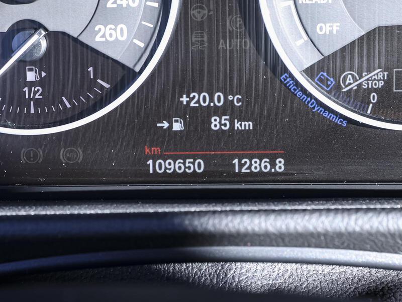 Fahrzeugabbildung 218 Active Tourer NAVI SHZ PDC BT AHK Bild 15 von 15