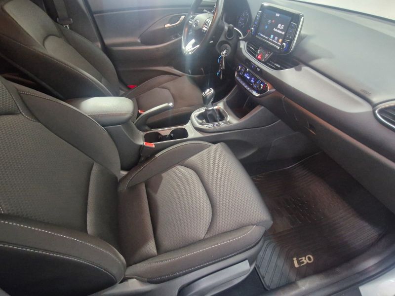 HYUNDAI i30 2020 — imagine 42