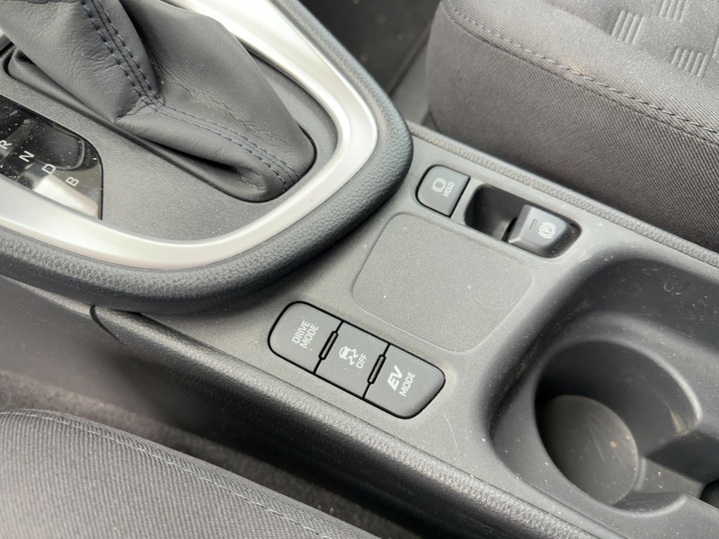 Mazda 2 Hybrid