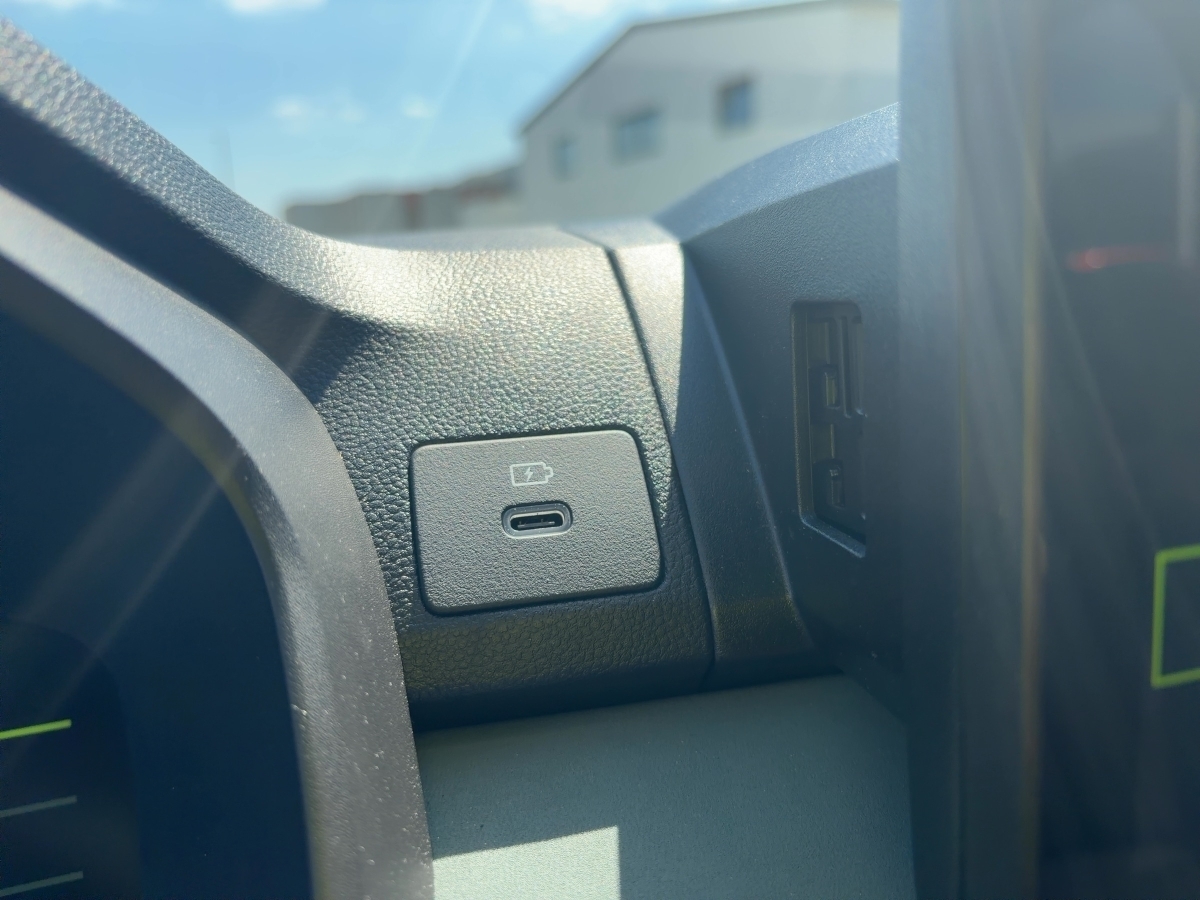 Dacia Sandero – Bild 24