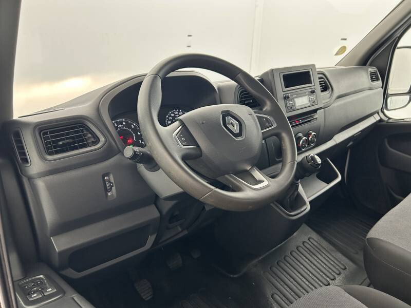 Renault Master III