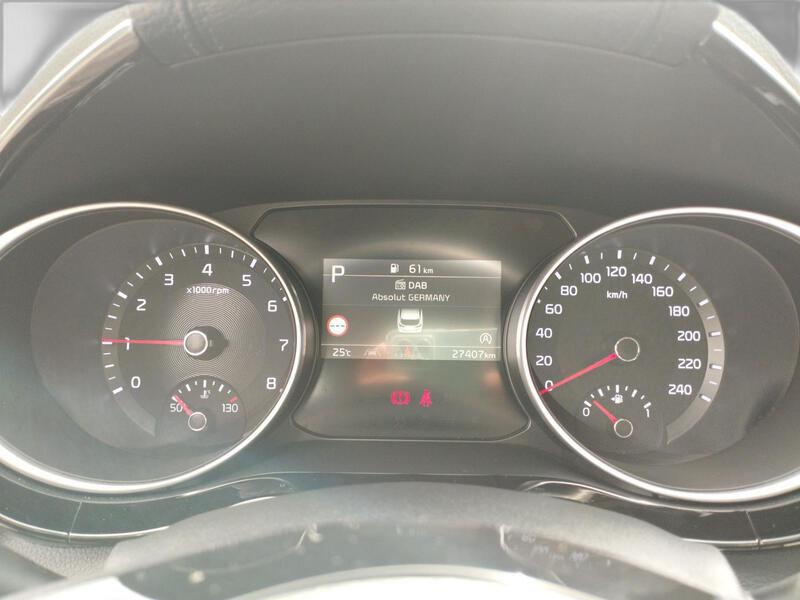 Fahrzeugabbildung Ceed SW 1.5T 140 DCT7 SPI STD Bild 12 von 19