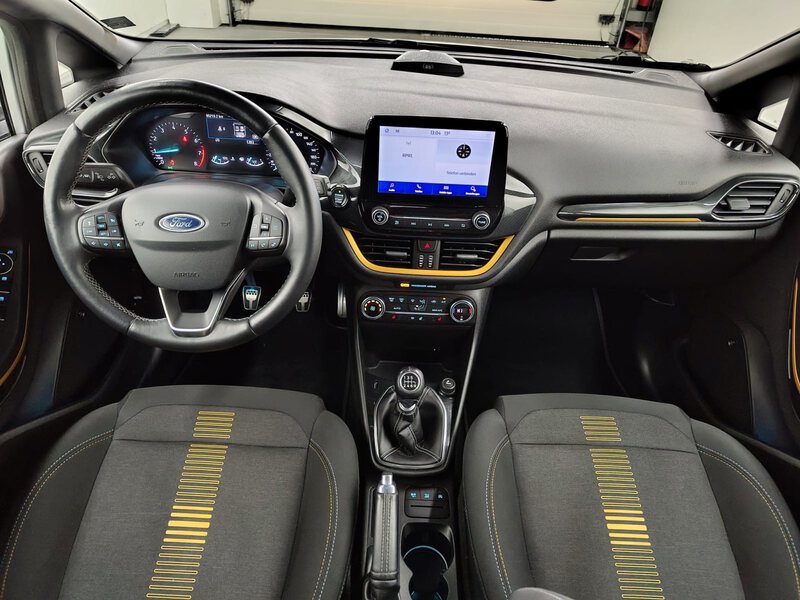 Fahrzeugabbildung Fiesta orline CarPlay ACC Bild 13 von 35