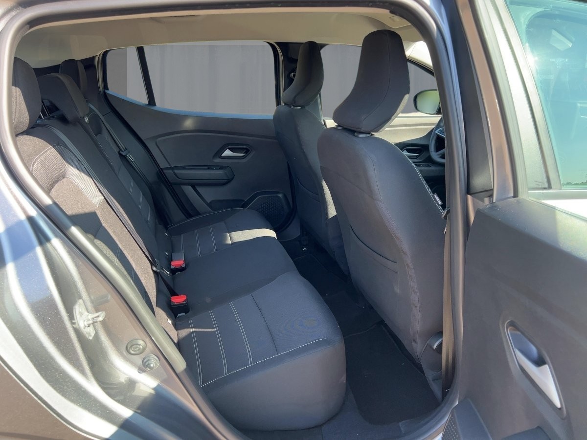 Dacia Sandero – Bild 8