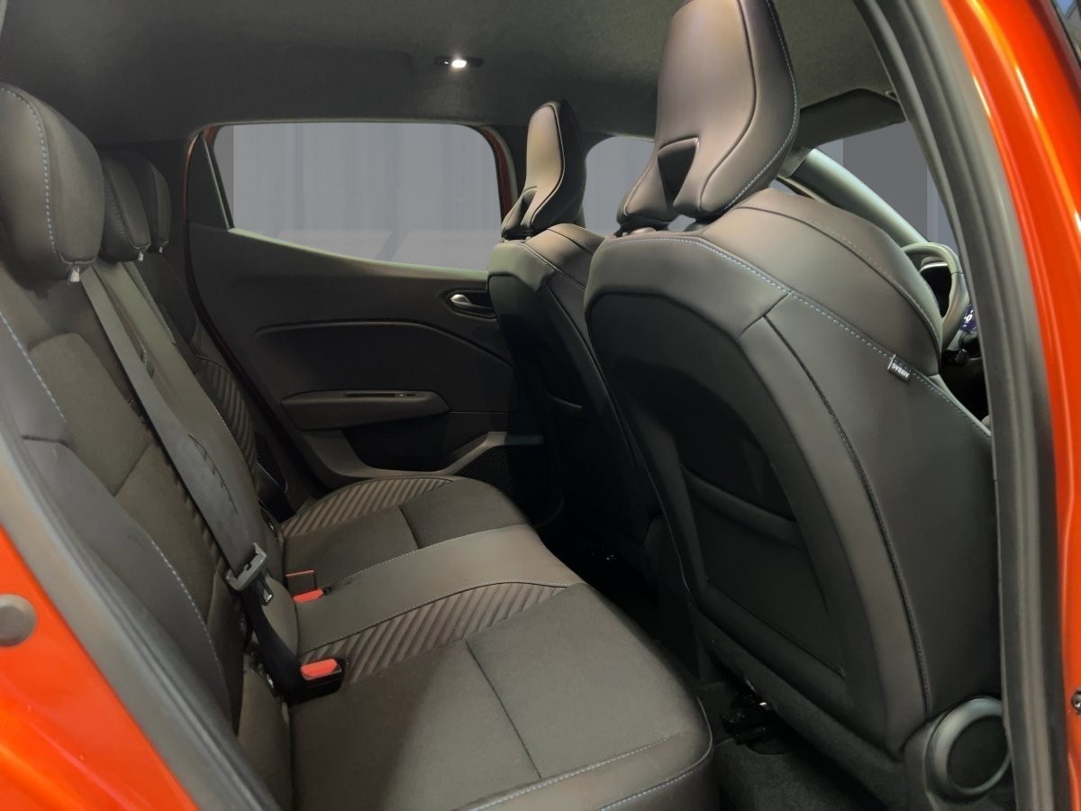 Renault Clio – Bild 9