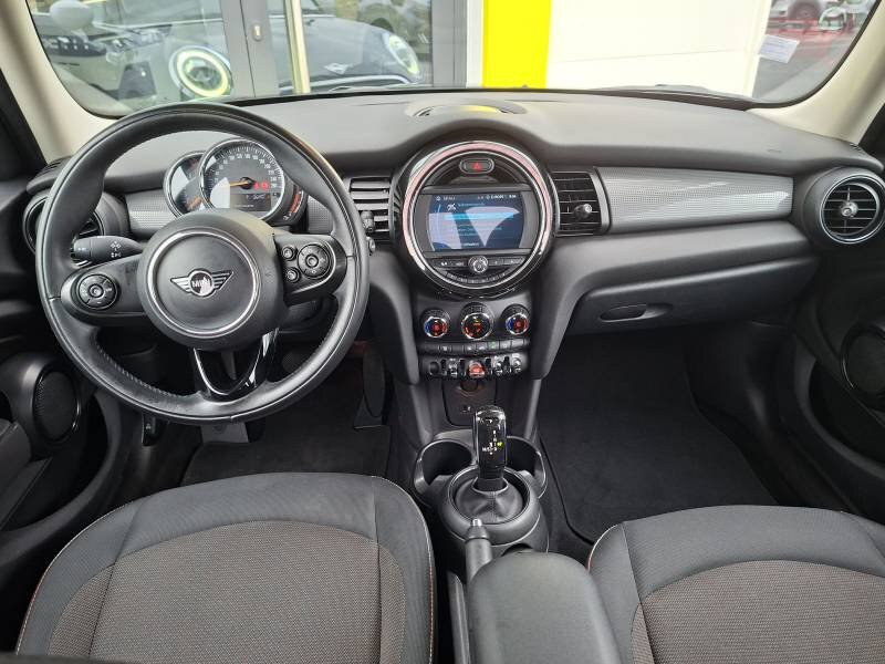 Mini F55 LCI