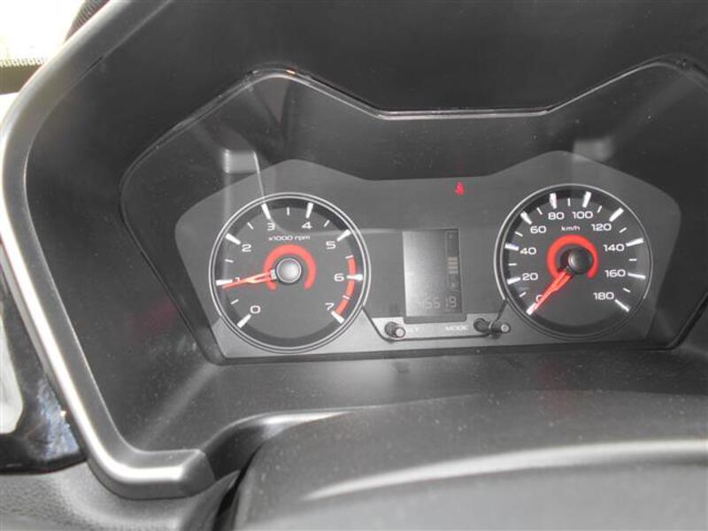Mahindra KUV100