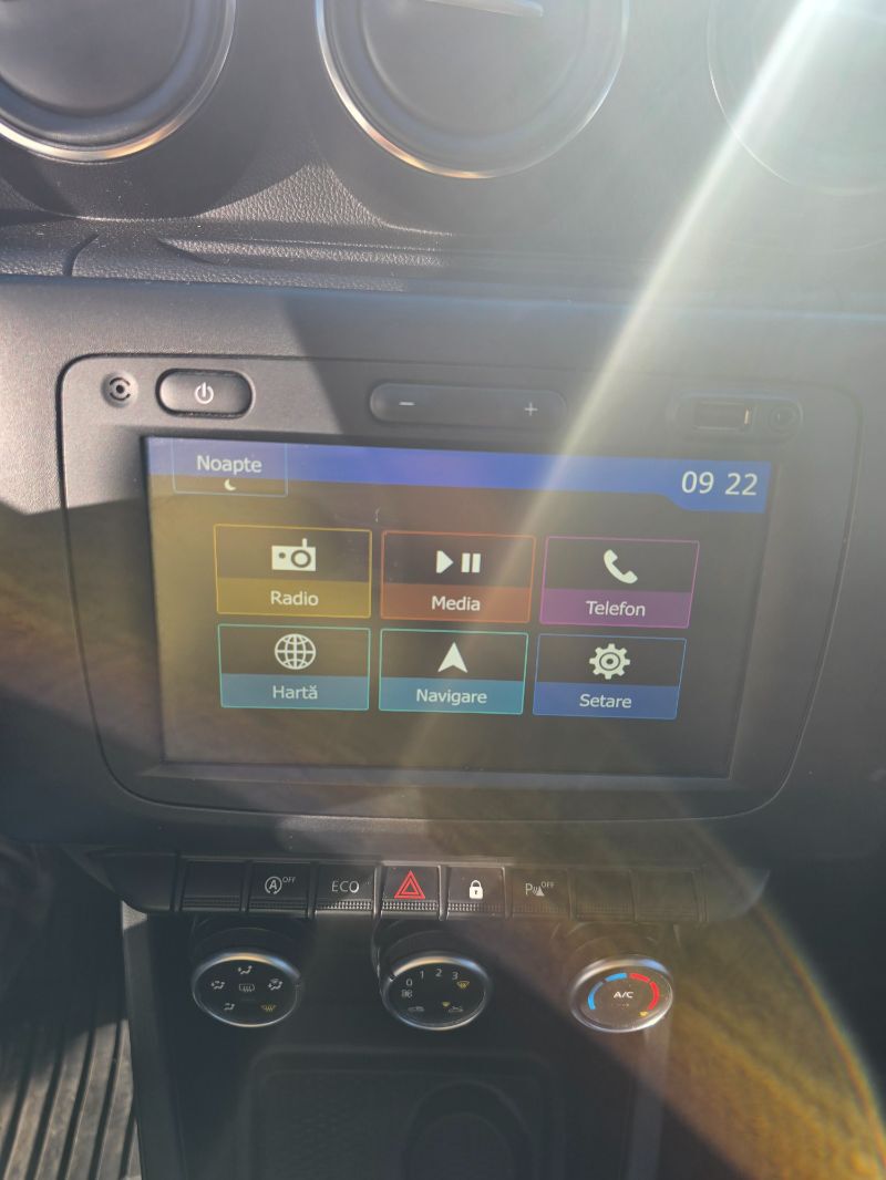 DACIA Duster 2019 — imagine 16