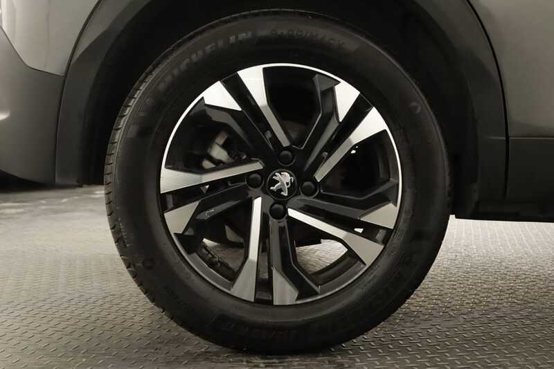 PEUGEOT 2008 2008 1.5 BlueHDi Allure — photo 5