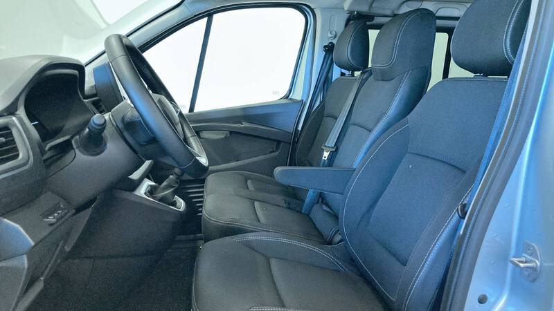 Renault Trafic Combi