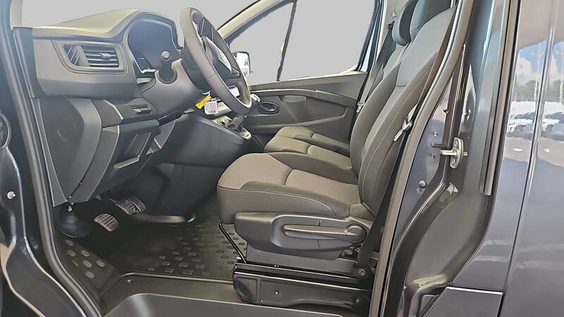 Renault Trafic Combi