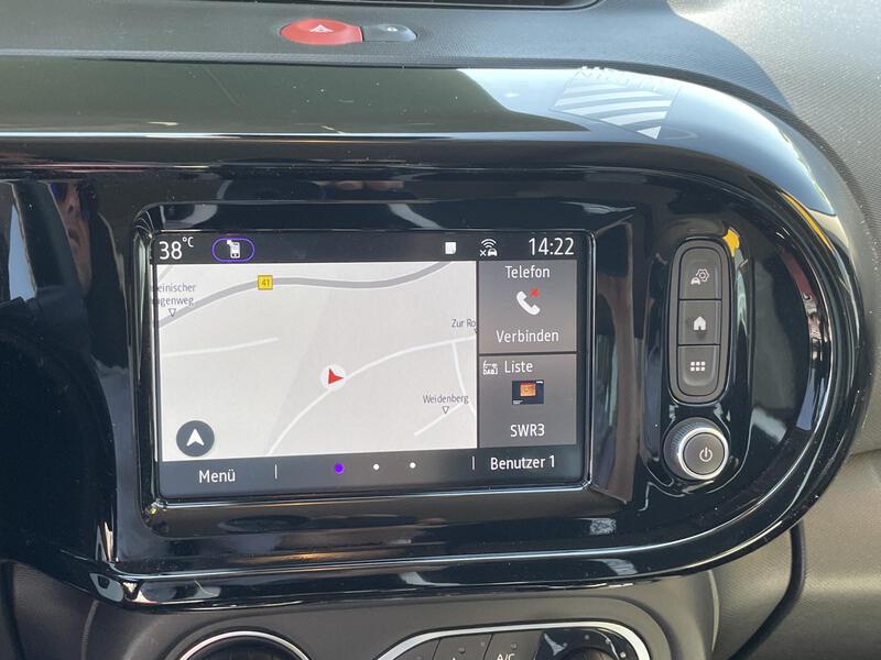 Fahrzeugabbildung Twingo III TWINGO E-Tech 100 Bild 19 von 25