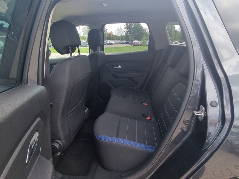 Fahrzeugabbildung Duster Allrad Bild 10 von 20