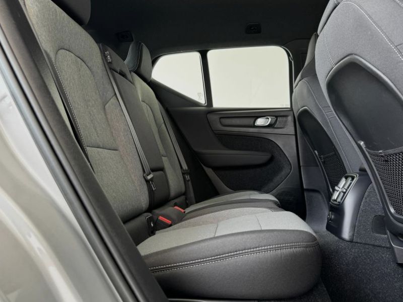 VOLVO XC40 2023 — imagine 39