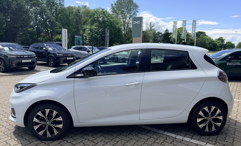 Fahrzeugabbildung Zoe E-Tech 100% el. ZO Bild 2 von 9