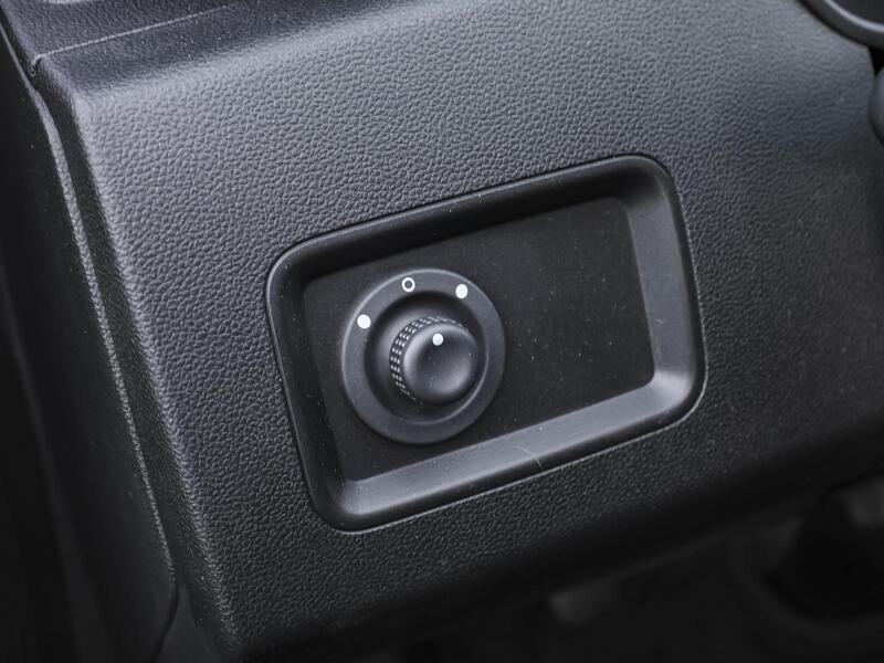 Fahrzeugabbildung Duster *1 Hd.*unfallfrei*S-HEFT* Bild 10 von 15