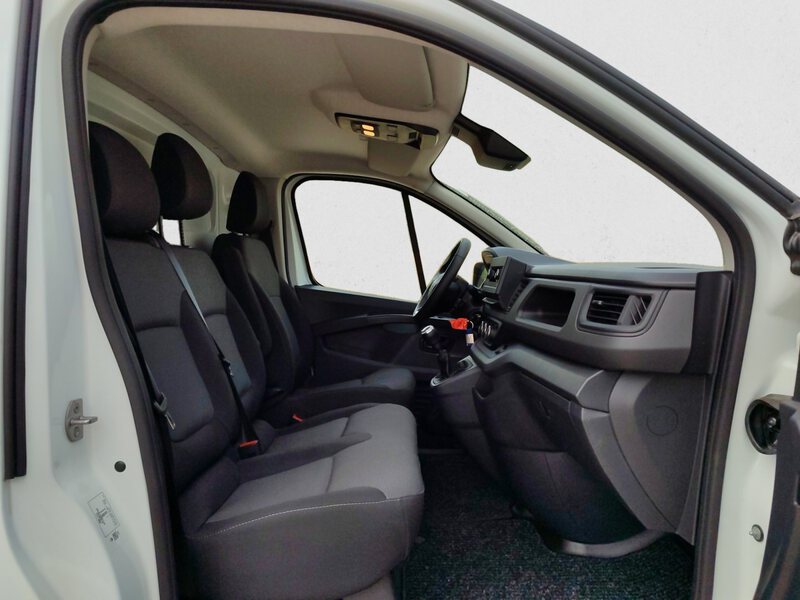 Renault Trafic Furgón