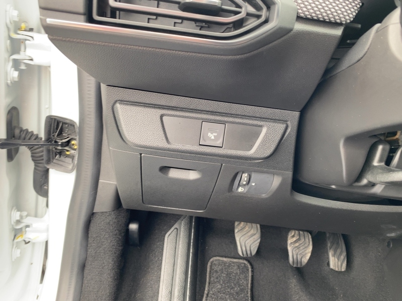 Fahrzeugabbildung Sandero Comfort TCe 90 (MY2021) Bild 14 von 18