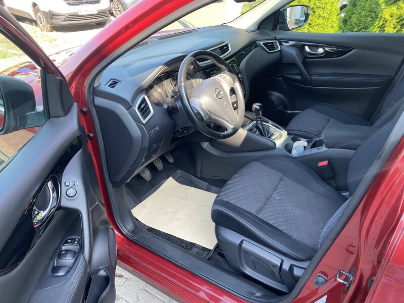 Fahrzeugabbildung Qashqai 1.6 dci DPF Acenta Bild 10 von 17