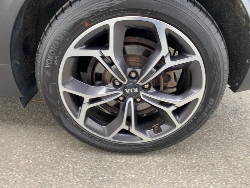 Fahrzeugabbildung Sportage GT Line 4WD 2.0L 185PS Bild 12 von 20