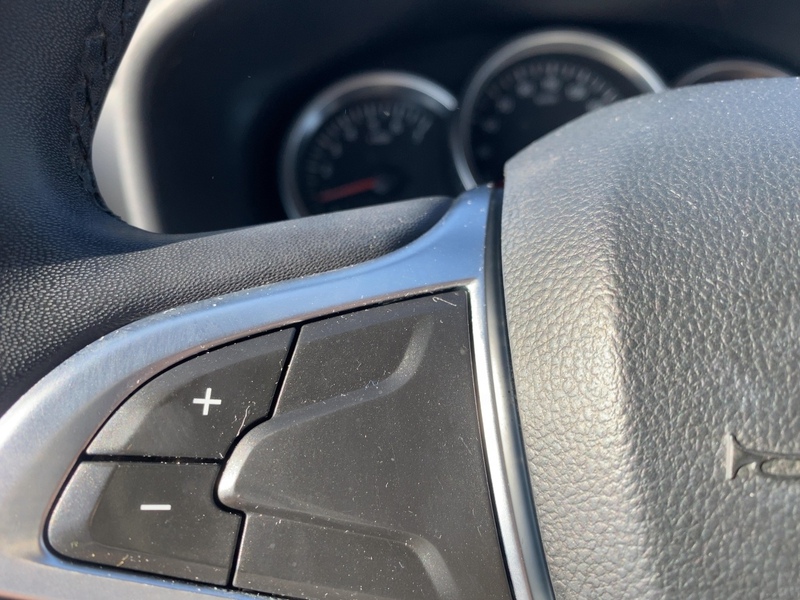Fahrzeugabbildung Sandero Stepway Prestige TCe 90 Start & Stop Bild 15 von 20