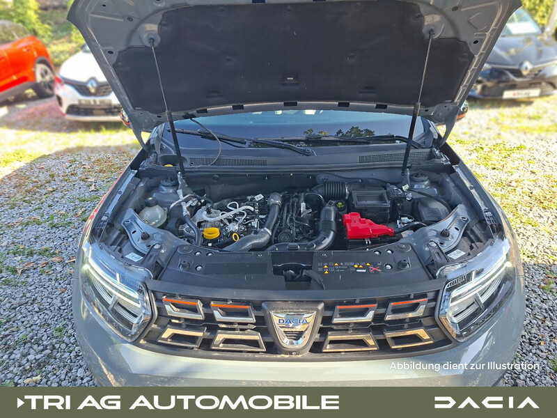 Fahrzeugabbildung Duster TCe 150 EDC 2WD Extreme Bild 19 von 26