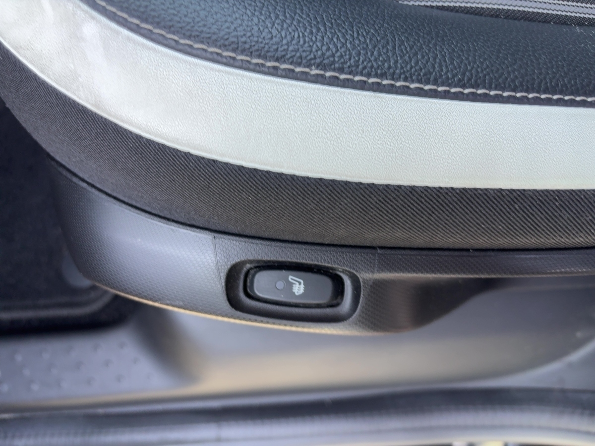 Renault Twingo – Bild 10