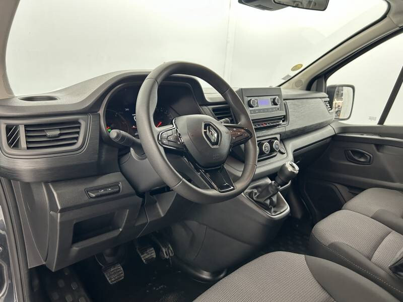Renault Trafic Combi