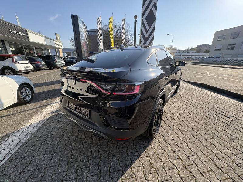 Fahrzeugabbildung Arkana 1.6 E-TECH Hybrid 145 Esprit Alpine EU6e Bild 4 von 18