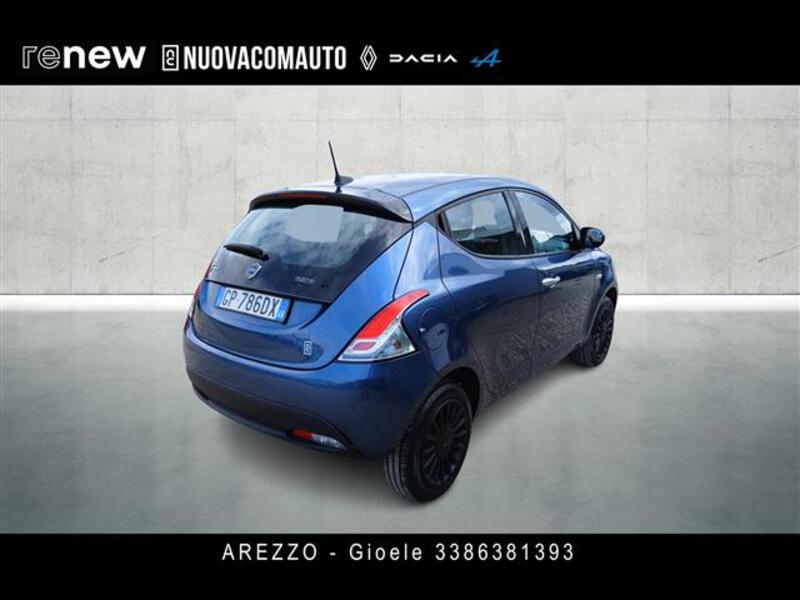 Lancia Ypsilon