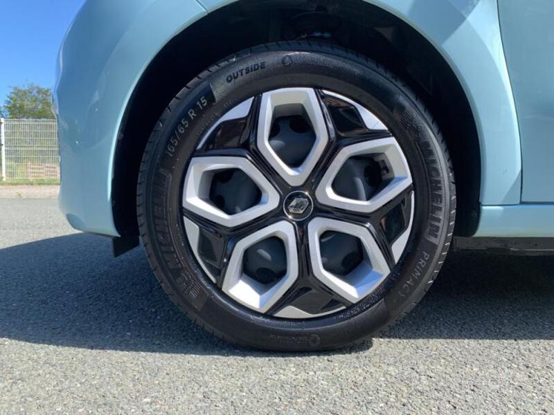 Fahrzeugabbildung Twingo Equilibre Bild 13 von 15
