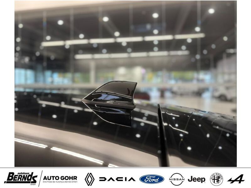 Fahrzeugabbildung Captur TCe Mild Hybrid 140 GPF Bild 25 von 28