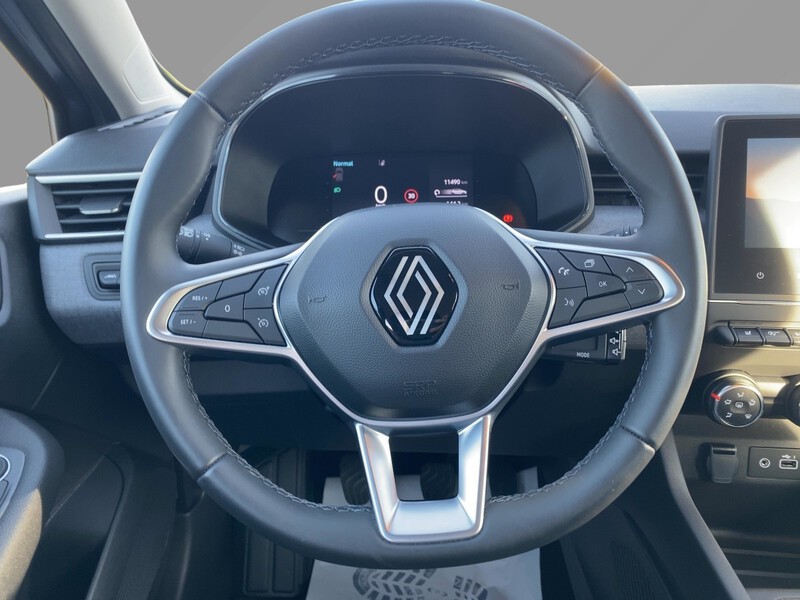 Fahrzeugabbildung Clio EVOLUTION TCe 90 Bild 10 von 21