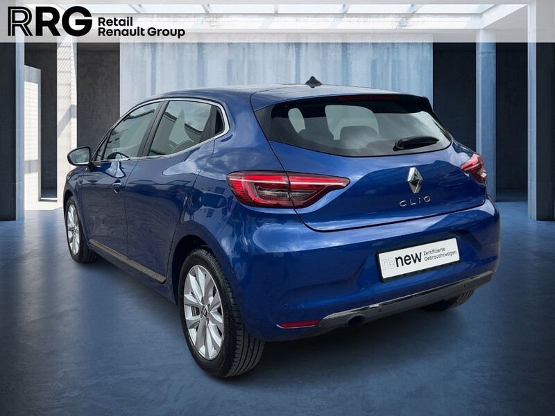 Fahrzeugabbildung Clio Apple CarPlay PDC KLIMA BT ABS Bild 4 von 20