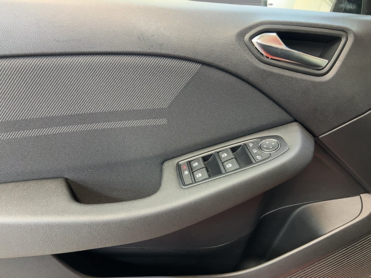 Renault Clio – Bild 13