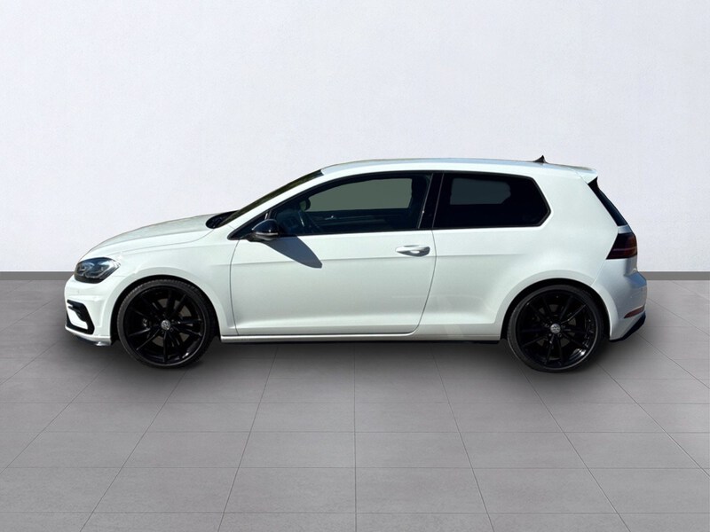 Volkswagen Golf VII
