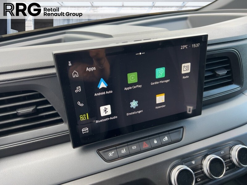 Fahrzeugabbildung Master Rear-View-Assist Bild 11 von 24