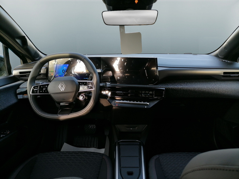 Fahrzeugabbildung Clio VI Techno Full Hybrid E Bild 8 von 14