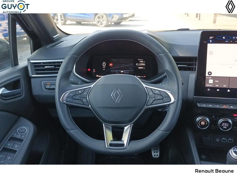 Renault Clio V