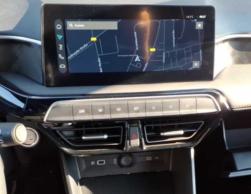 Fahrzeugabbildung MG3 NAVI SHZ PDC KLIMA BT Bild 8 von 8