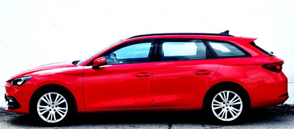 SEAT Leon 2022 — imagine 4