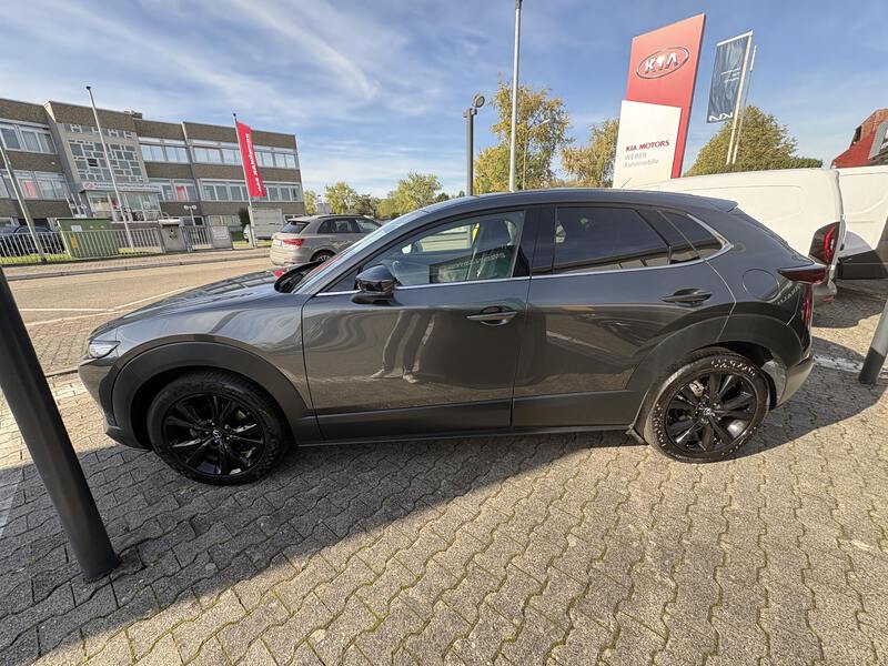 Fahrzeugabbildung CX-30 2.0 SKYACTIV-G M Hybrid 150 Homura 2WD Bild 8 von 18