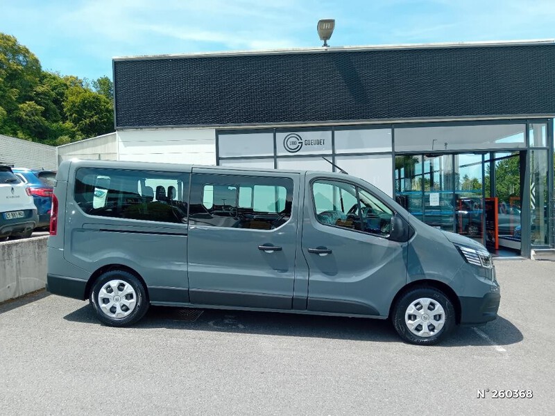 Renault Trafic Combi