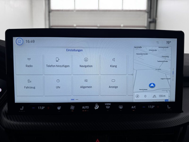 Fahrzeugabbildung Kuga 1.5 EcoBoost ST-Line Allwetterreifen Bild 23 von 40