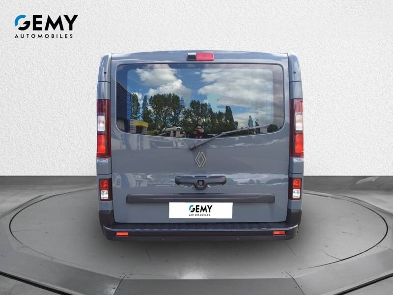 Renault Trafic Combi